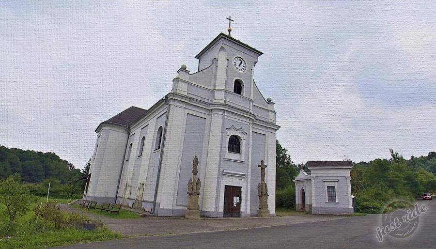 Šikmý kostel sv. Petra z Alkantary, Karviná