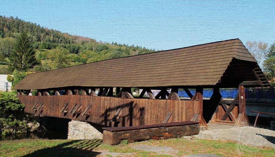 dřevěný most v Černvíru
