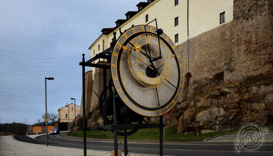 Replika Staroměstského orloje - Kadaň - tip na výlet v Ústeckém kraji