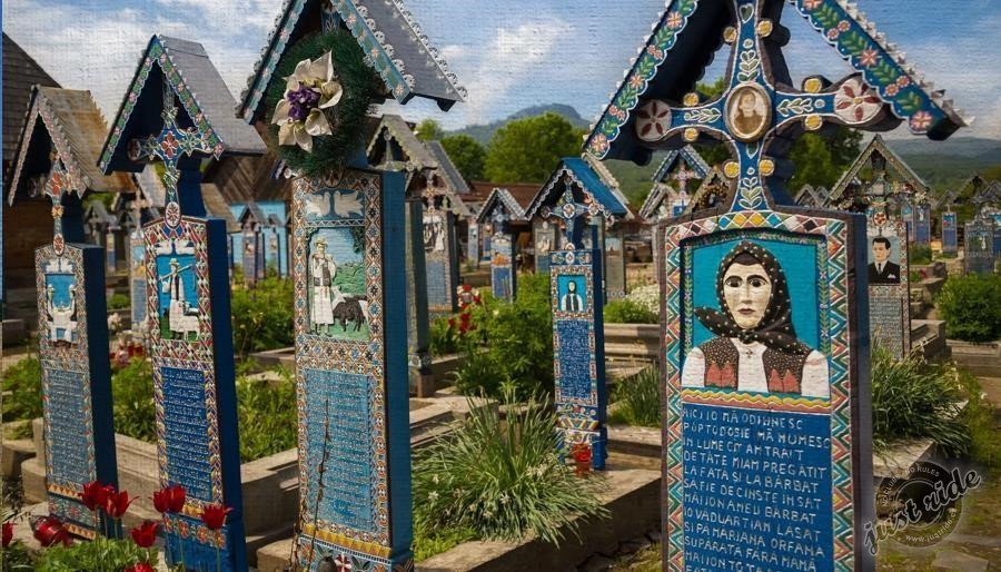 Săpânţa - veselý hřbitov - Rumunsko