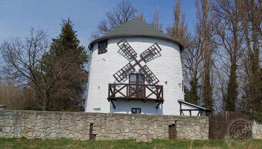 Scholzeho větrný mlýn