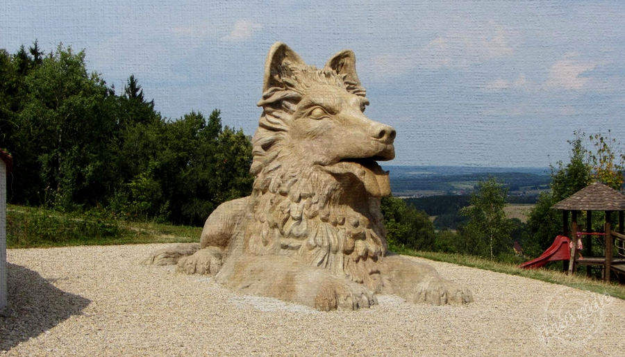 Chodský pes - socha Michala Olšiaka - tip na výlet v Plzeňském kraji